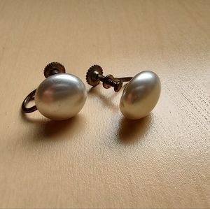 Vintage Japanese Screw Back Pearl Earrings
